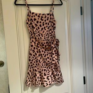 Flirty pale pink & black leopard Dress size 10